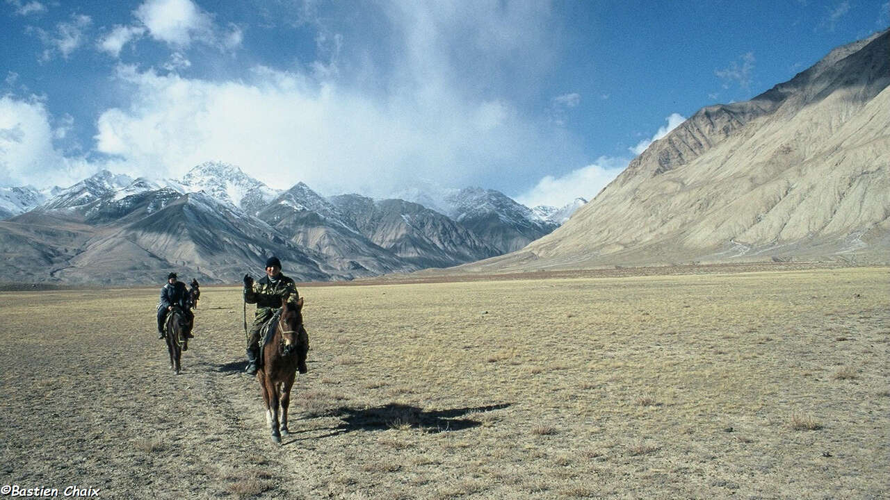 Cavalier et montagne