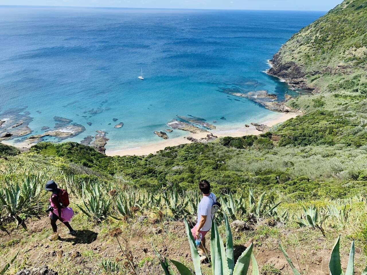 Paysage de mer et île dans les açores