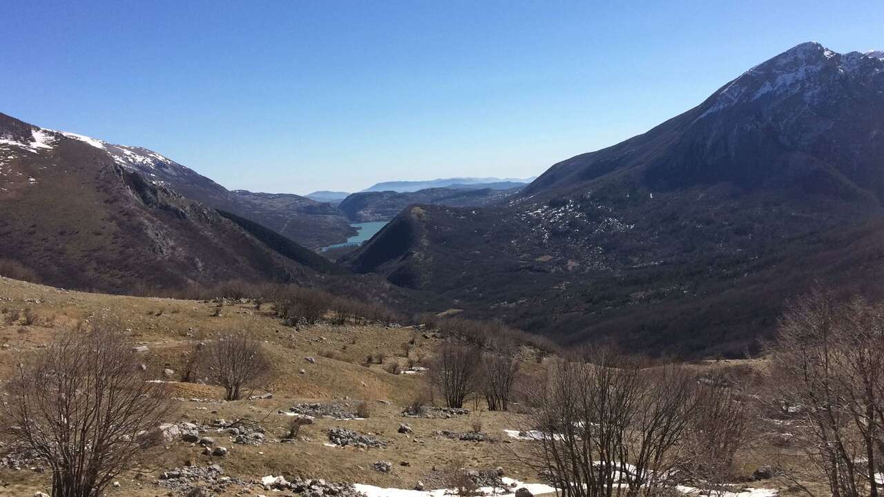 Paysage de montagne dans les Abruzzes en Italie