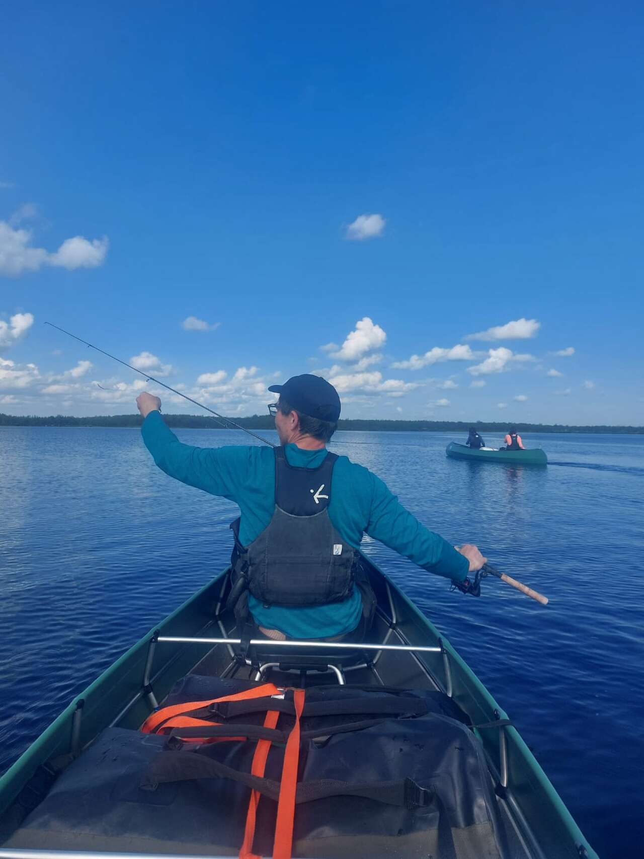 Pêche depuis le canoë