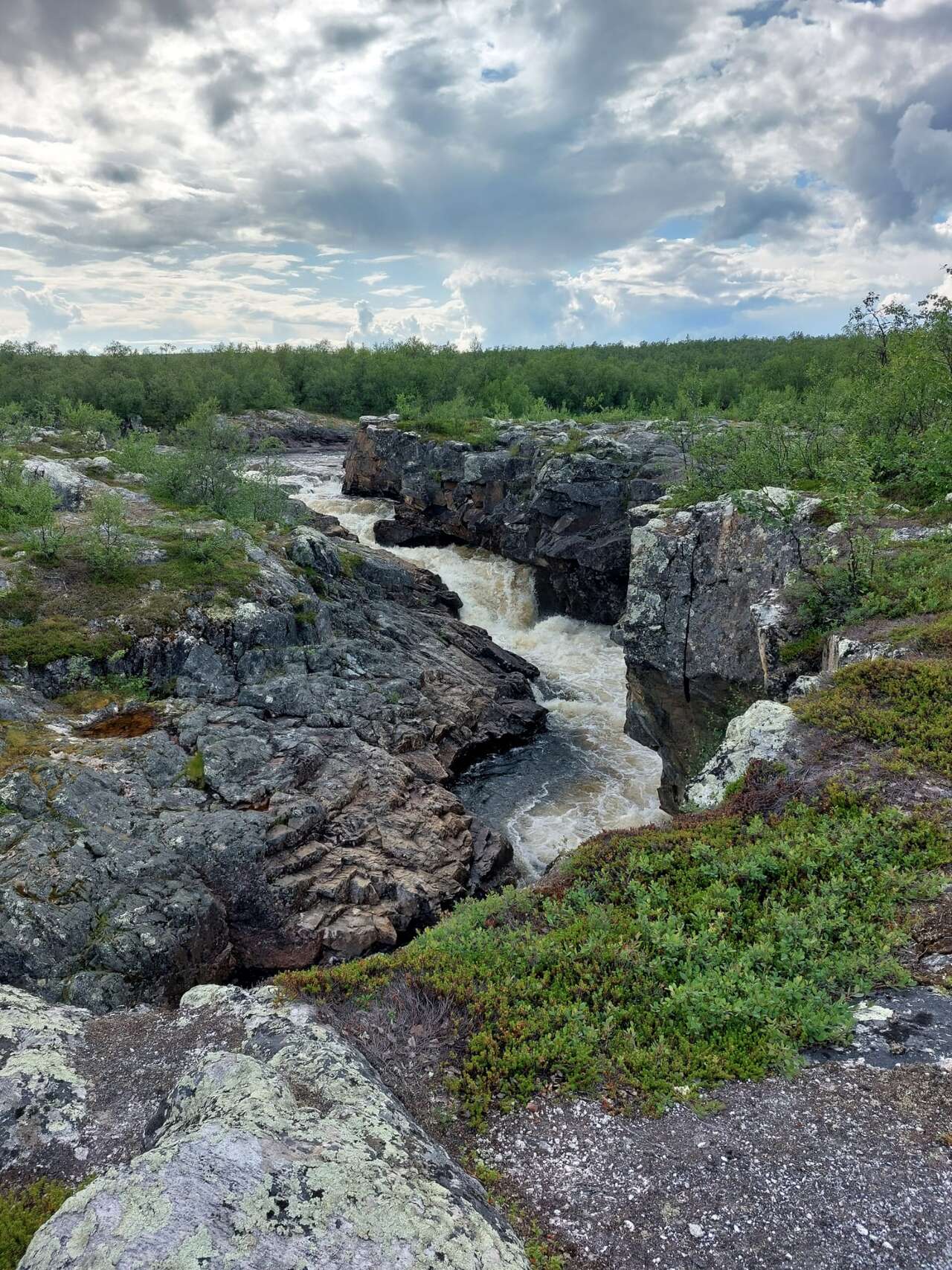 Rivière canyon